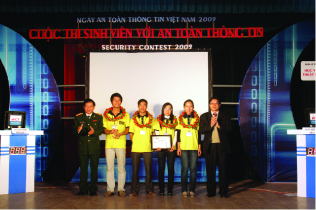 Cuộc thi Sinh viên với an toàn thông tin năm 2009: Đội Học viện KTMM vô địch